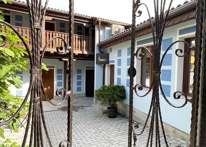 Aparthotel конниците 3*